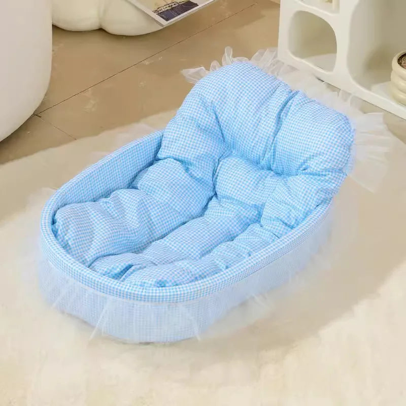 1set Cute Lace-Trimmed Pet Princess Bed For Winter