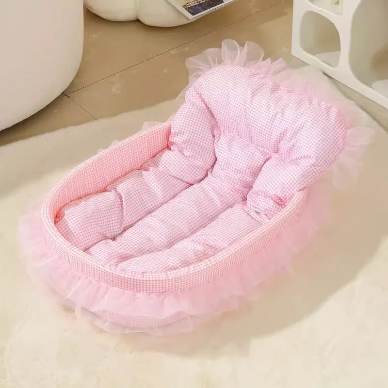 1set Cute Lace-Trimmed Pet Princess Bed For Winter