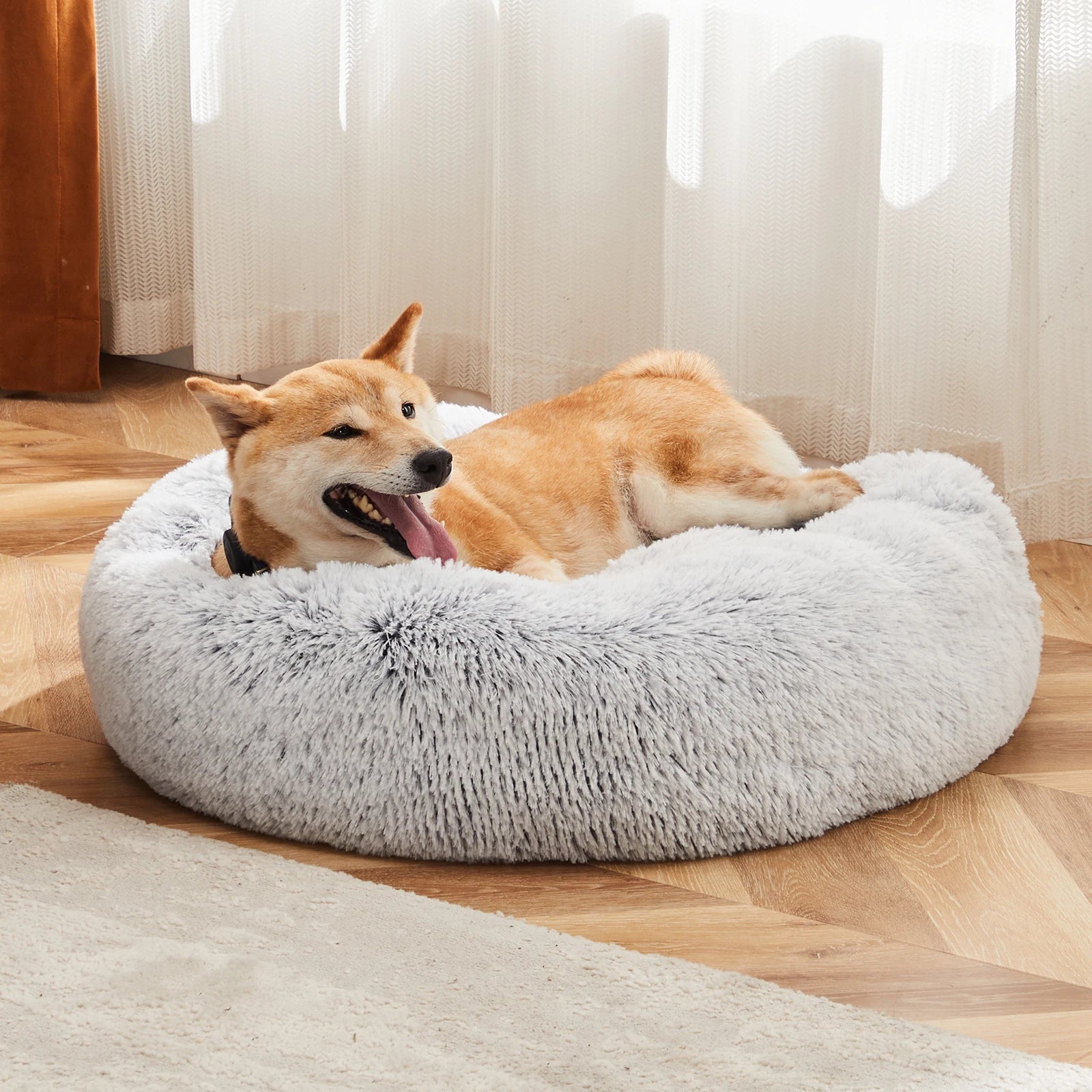 Washable Large Pet Bed Anti-Slip Fluffy Dog Bed For Home