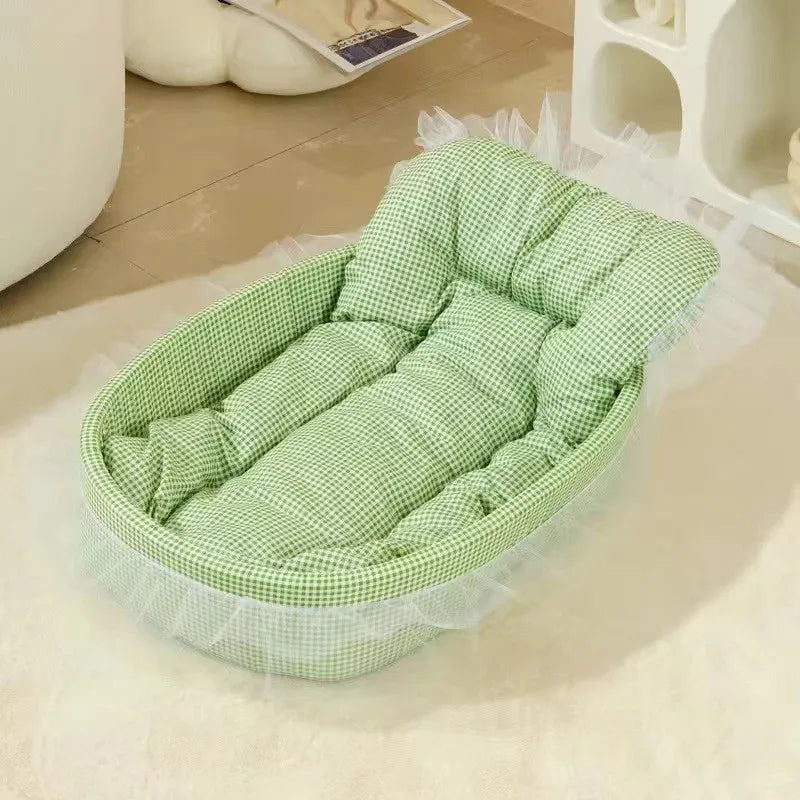 1set Cute Lace-Trimmed Pet Princess Bed For Winter