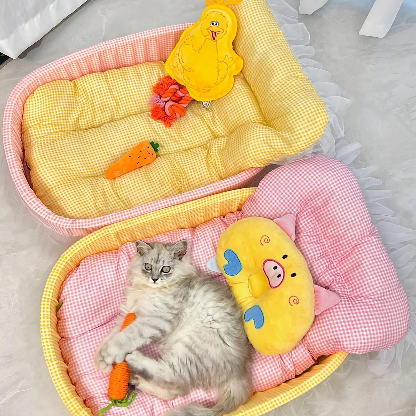1set Cute Lace-Trimmed Pet Princess Bed For Winter